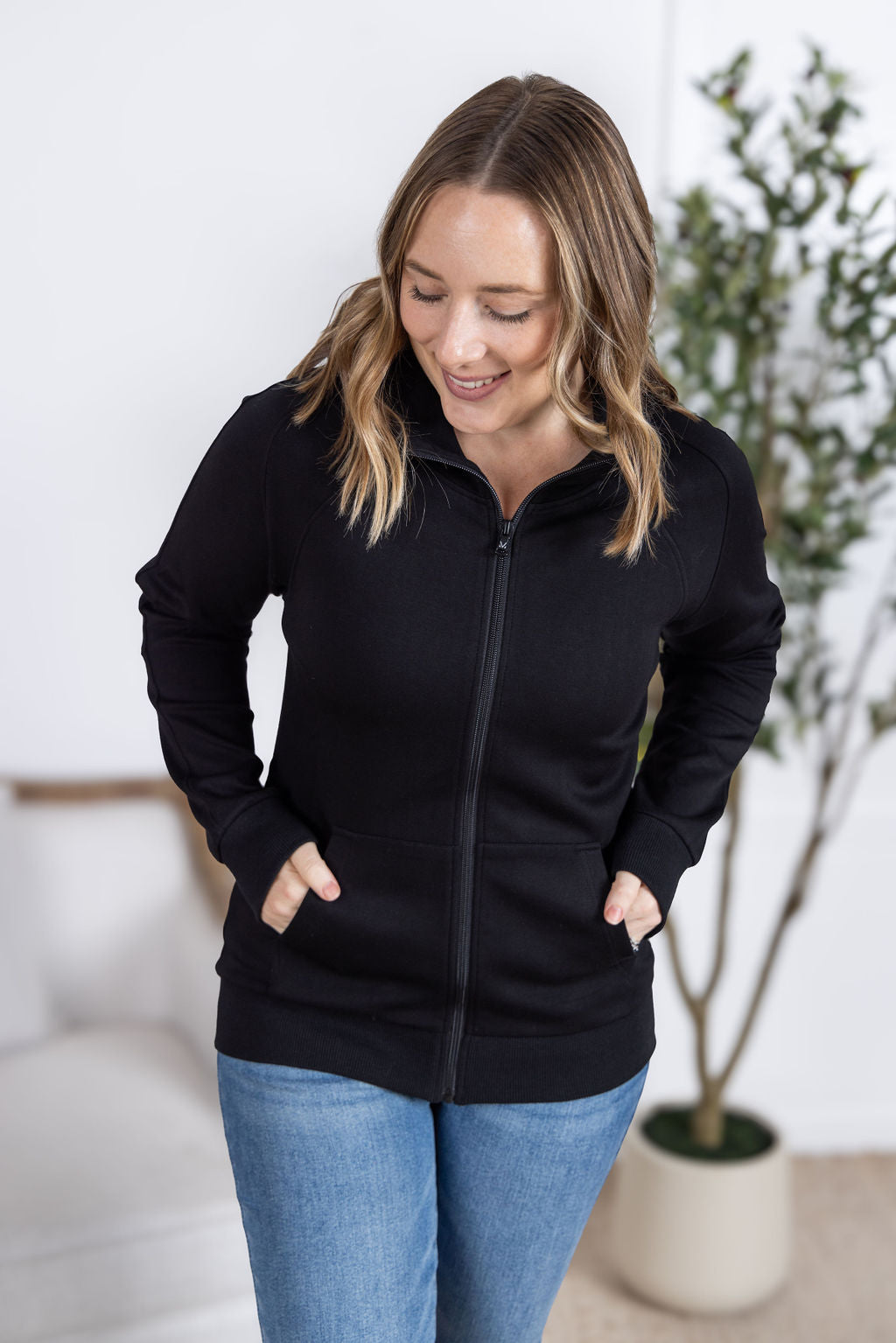 Scuba FullZip Hoodie - Black